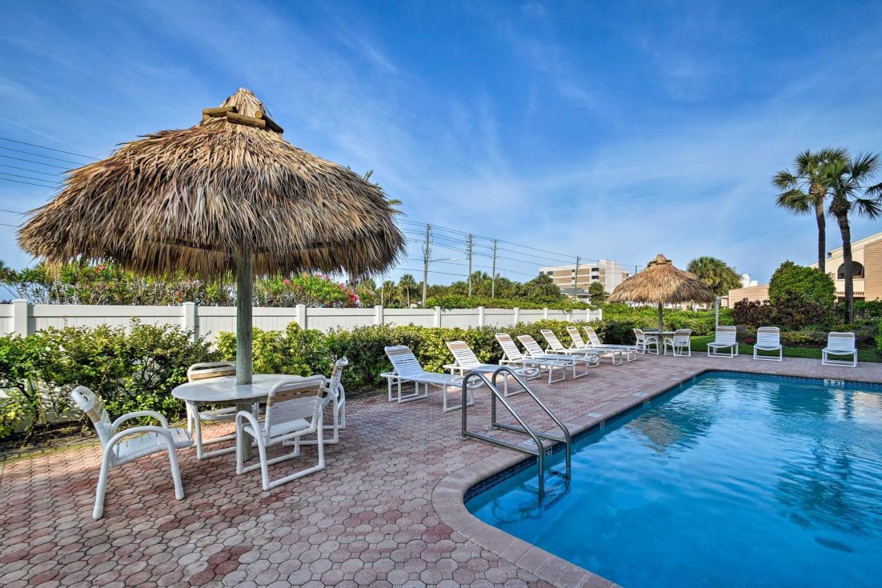 Coastal Condo With Balcony Walk To Madeira Beach! 圣徒皮特海滩 外观 照片
